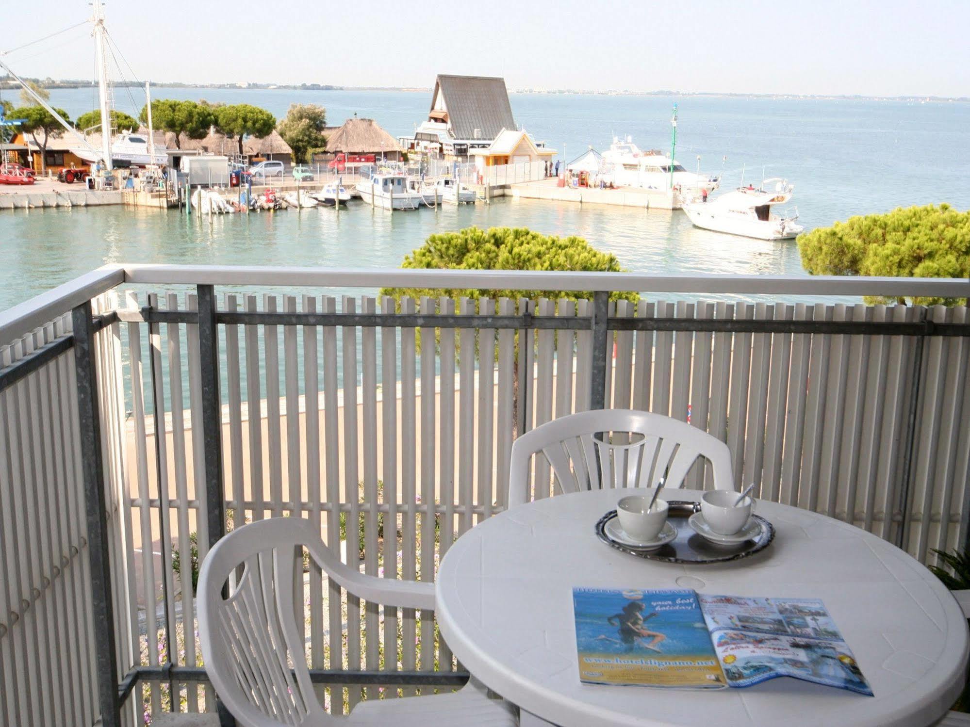 Casa Marina Apartment ลินญาโน ซับเบียโดโร ภายนอก รูปภาพ